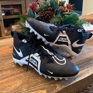 🔥 NIKE ALPHA FOOTBALL CLEATS